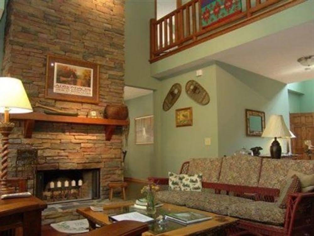 Long Mountain Lodge Bed & Breakfast Dahlonega Ngoại thất bức ảnh